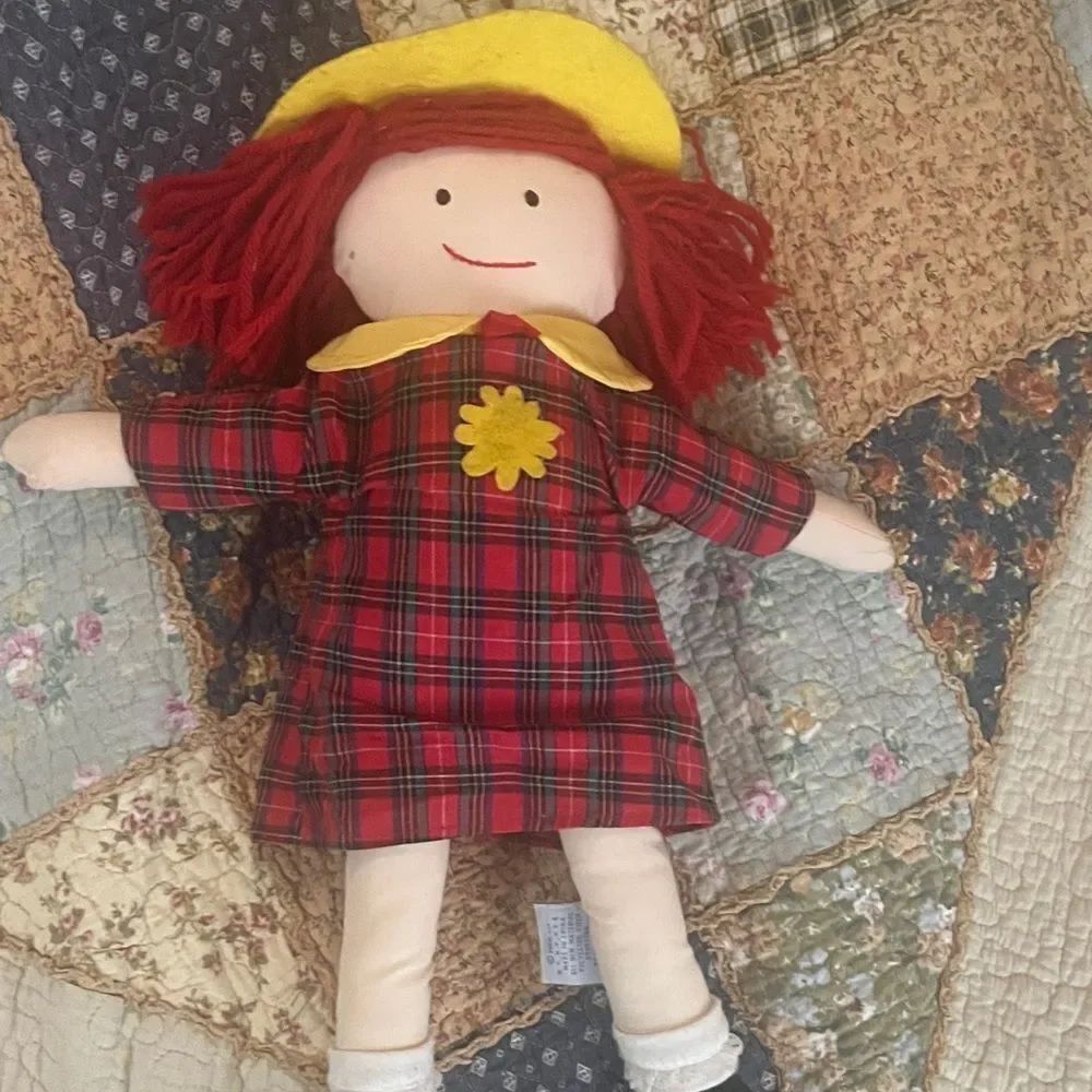 Vintage Madeleine doll